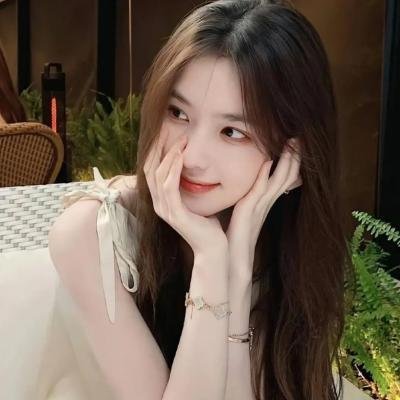 顾少的闪婚娇妻，认错总裁嫁对郎